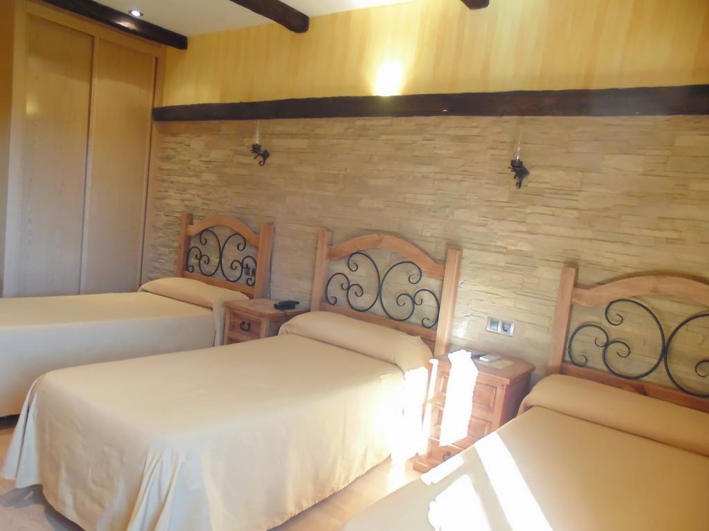 Hostal El 402 Iznalloz Room photo