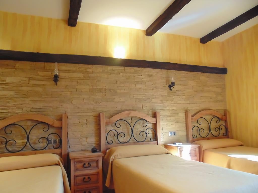 Hostal El 402 Iznalloz Room photo