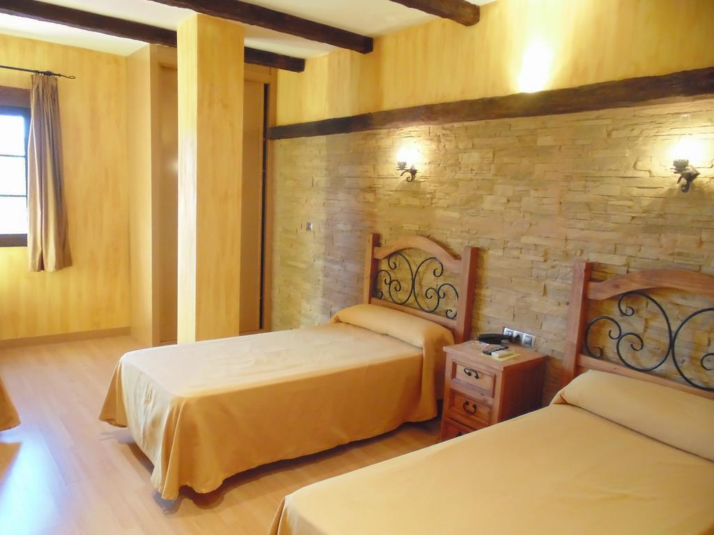Hostal El 402 Iznalloz Room photo