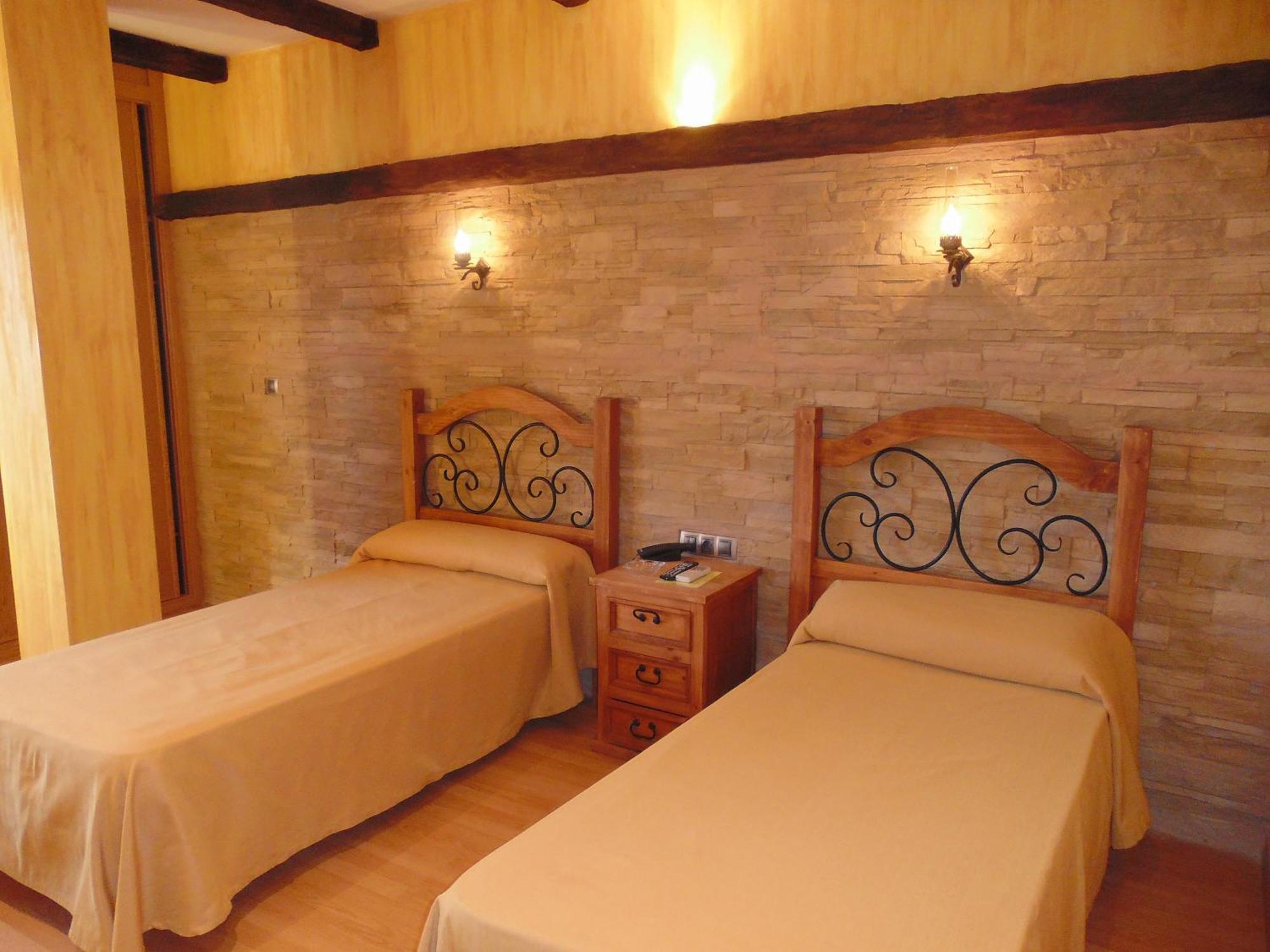 Hostal El 402 Iznalloz Room photo